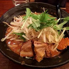 辛麺 真空