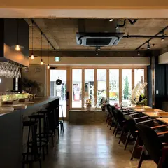 桜バル