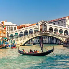Ponte di Rialto （リアルト橋）