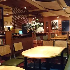 いーぐる 四谷