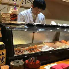 すしの助