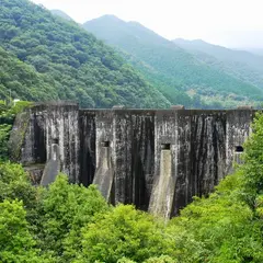 豊稔池堰堤