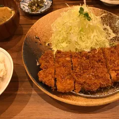 かつかつとんとん