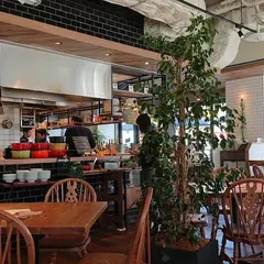 Farmers CAFE and GRILL「奈良食堂」-leaves-