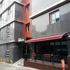ナムサン ヒル ホテル