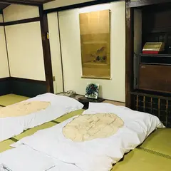 虎丸旅館