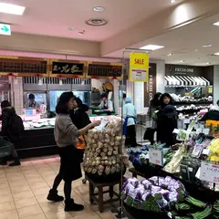 大丸食品フロア ほっぺタウン