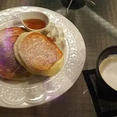 cafe maru2tasu （カフェマルニタス）