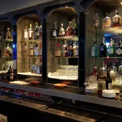 Cafe Duck Butt