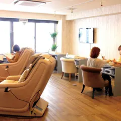京都 ネイルサロン LYS リス