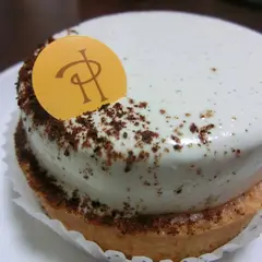 ピエール・エルメ・パリ Pierre Herme Paris 伊勢丹新宿