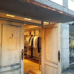 エンジニアド ガーメンツ (東京・青山) (ENGINEERED GARMENTS)