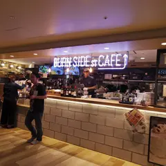 バーンサイドストリートカフェ