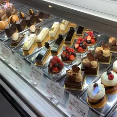 パティスリー・パリセヴェイユ （patisserie Paris S'eveille）