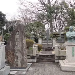 力道山之像