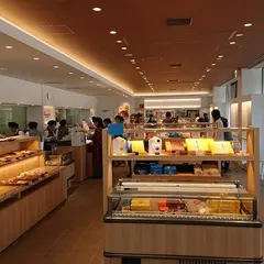 かもめテラス 三陸菓匠さいとう 総本店