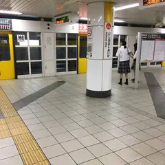 西大路御池駅