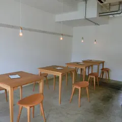 ゼルコバ食堂