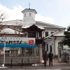 白雲館