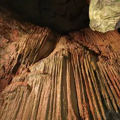 龍河洞