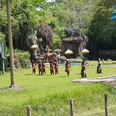 Bali Safari & Marine Park（バリ サファリ&マリンパーク）