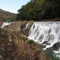 長篠堰堤余水吐