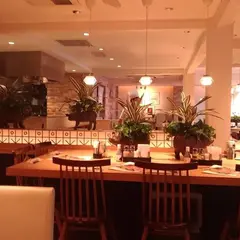 しろかつ & ロールキャベツ ねぎポ 有楽町店