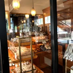 MAISON KAYSER 幕張店