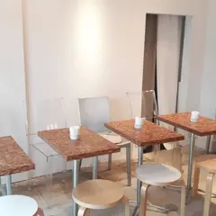 カフェドゥポワソン