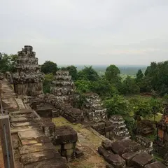 Phnom Bakheng（プノンバケン）