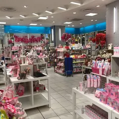 PLAZA 梅田ヘップファイブ店