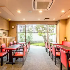 （株）御菓子所高木 十日市本店