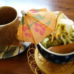 こはなカフェ