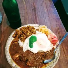 BEZ CURRY
