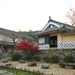 木蝋資料館上芳我邸