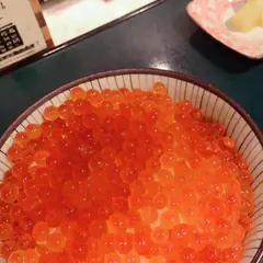 ぺりーのいくら丼
