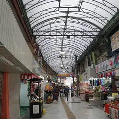市場中央通り