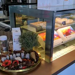 夏牧日出。牧場鮮奶茶專売ミルクティー