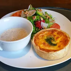 CAFE UNE