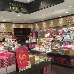 マダムシンコ大丸梅田店