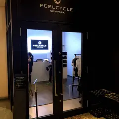 FEELCYCLE 福岡天神
