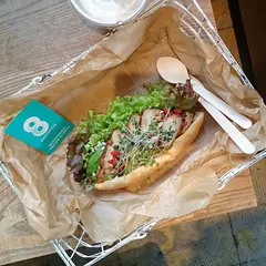 ハチカフェ