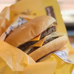 マクドナルド 三軒茶屋店