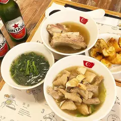 シンガポールバクテー（新加坡肉骨茶）cafestyle
