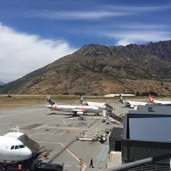 クイーンズタウン空港（Queenstown Airport）