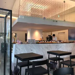 COURTESY（コーテシー）