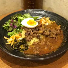 spicy curry 魯珈 （スパイシーカレーろか）