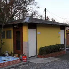 チロリン村