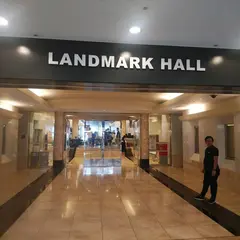 ランドマークホール