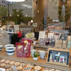 いろはや出島本店